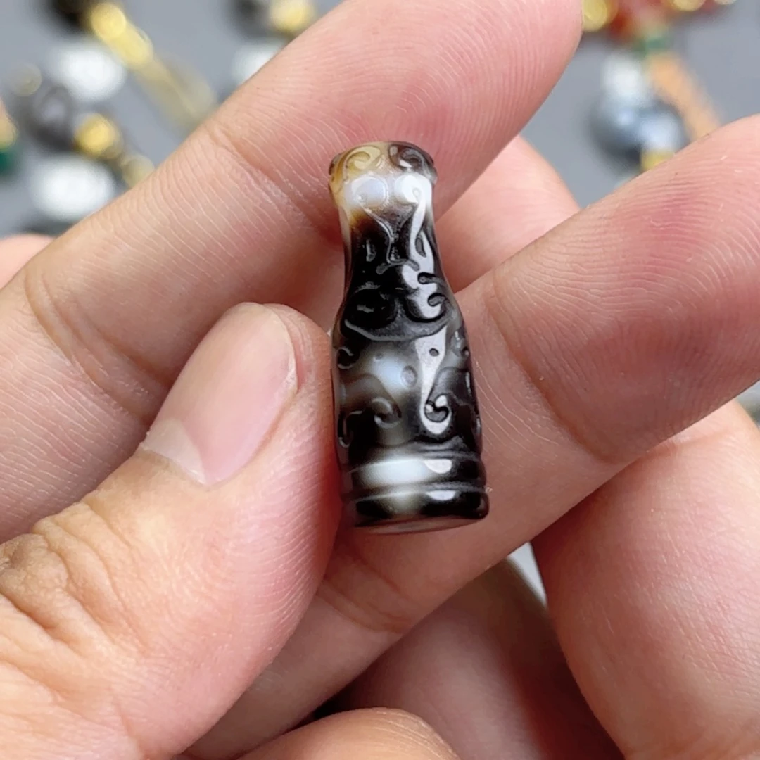 玛瑙/玉髓文玩配饰合金