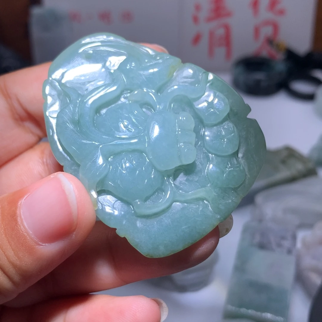 翡翠未镶嵌颈饰保真天然A货翡翠