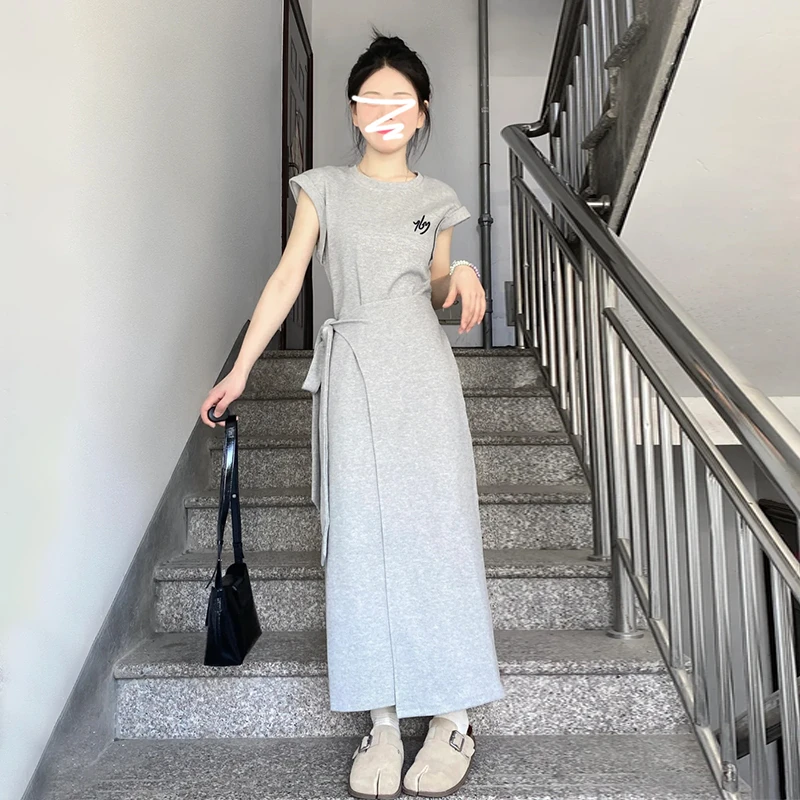 小个子收腰显瘦灰色短袖连衣裙子女爆款2025新款韩系显瘦长裙2069