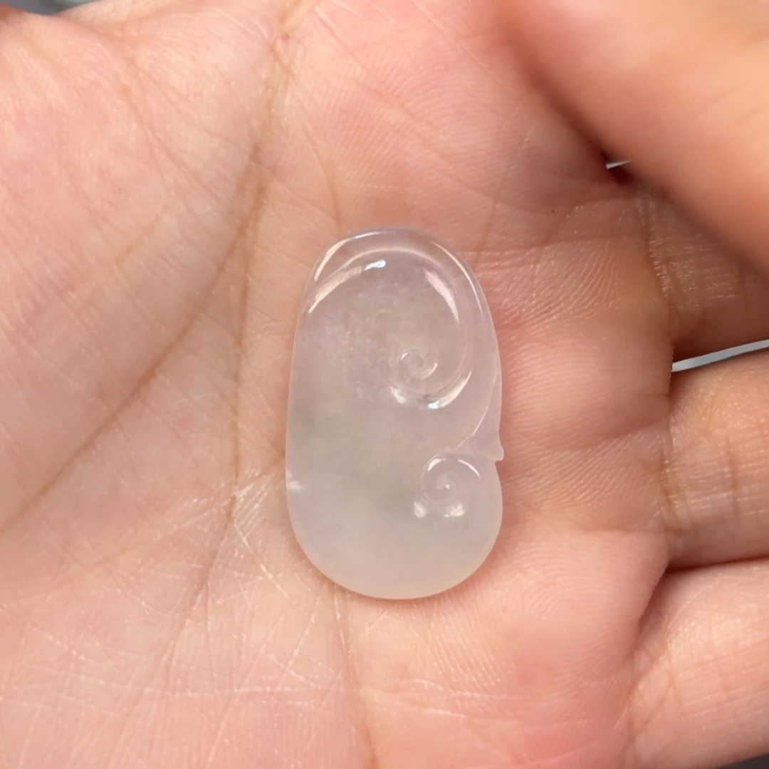 翡翠未镶嵌颈饰白冰如意