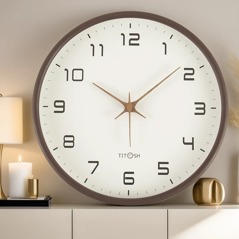 日式家用客厅钟表挂墙时钟免打孔静音木纹简约挂钟创意圆形石英钟