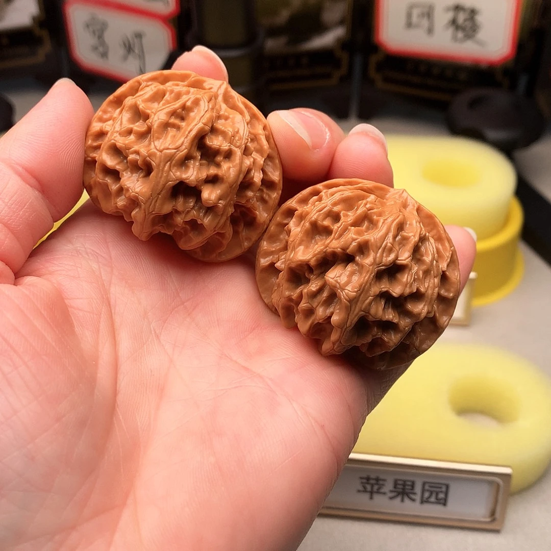 吊坠文玩核桃40尺苹果园67号