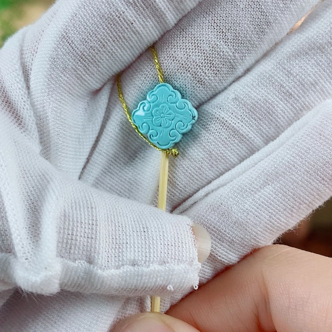 未镶嵌绿松石珠宝奇石