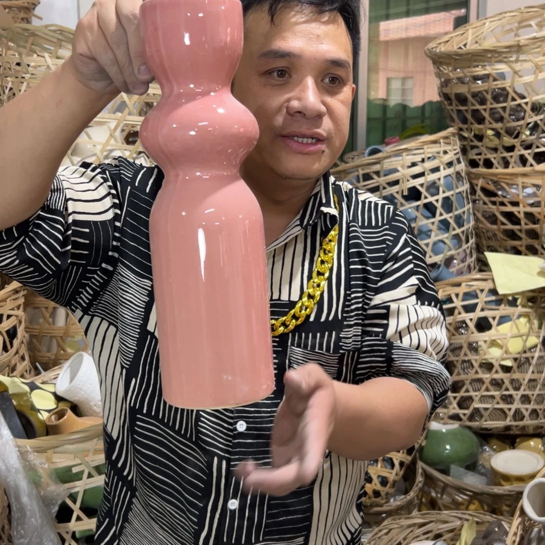 摆件61 号高中低温陶瓷瓶（部分微瑕）