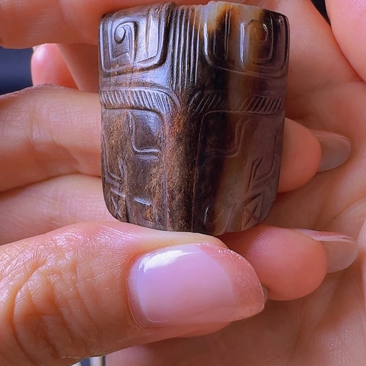 鉴***）和田玉未镶嵌颈饰