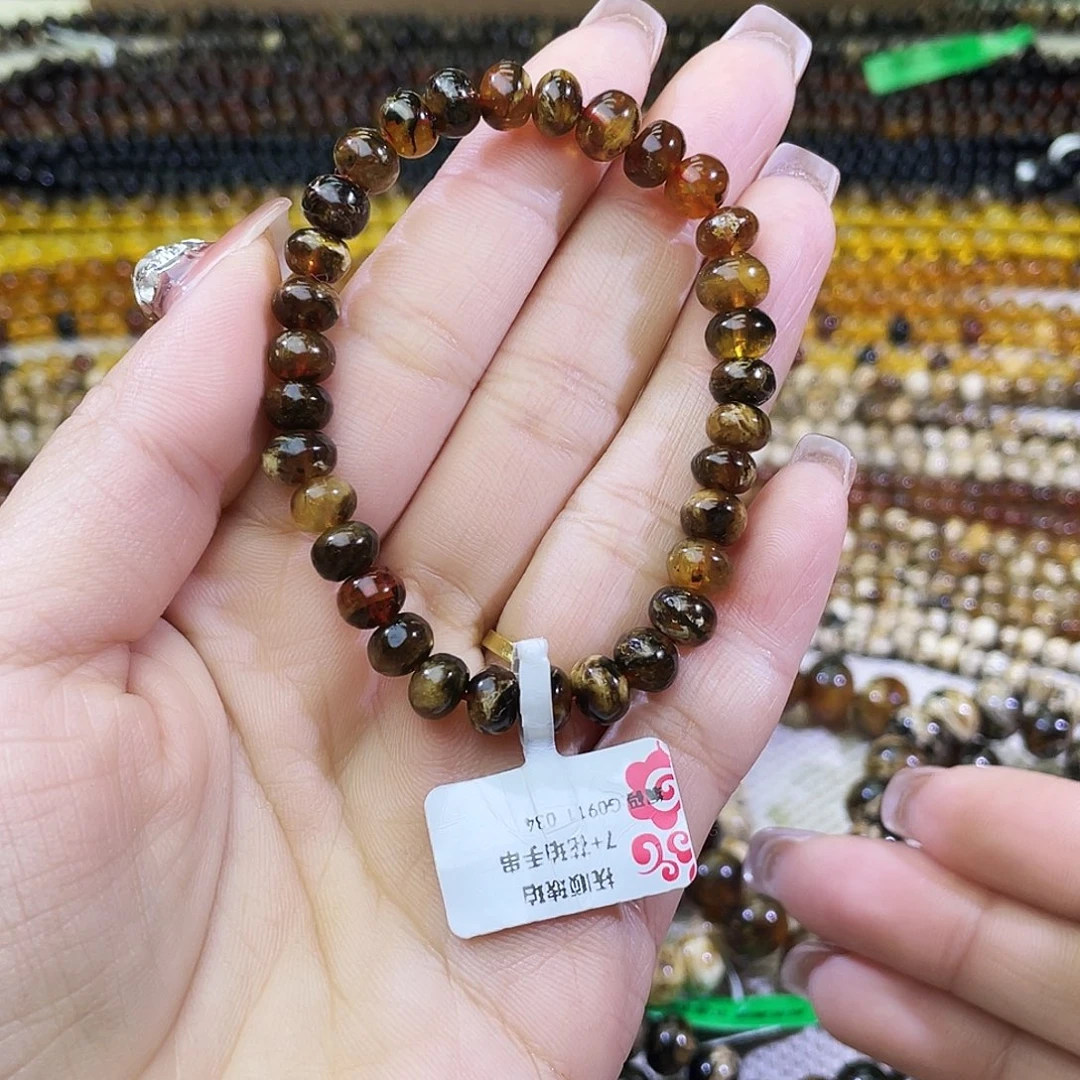 琥珀未镶嵌裸石7+