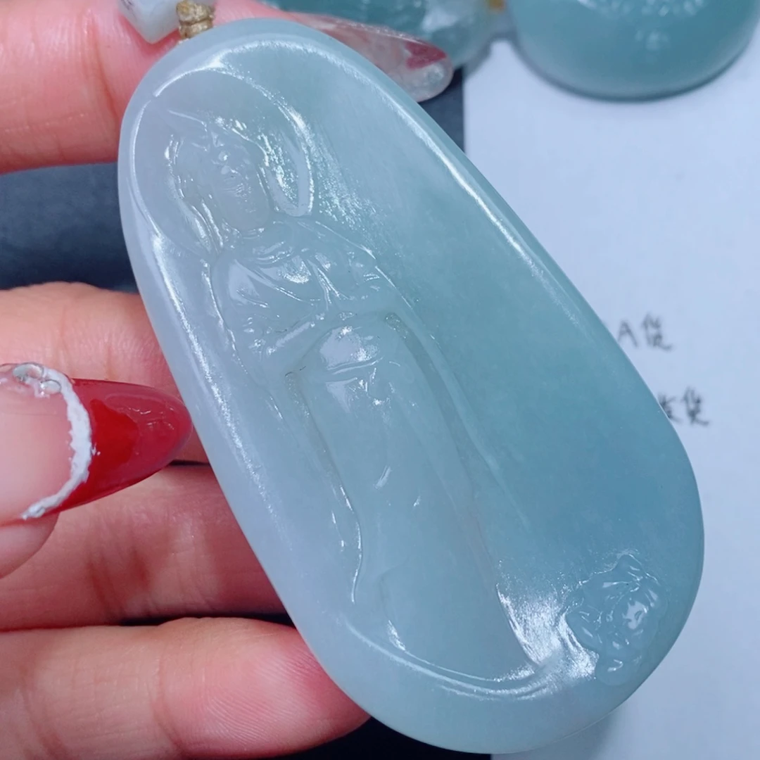 定制翡翠吊坠未镶嵌