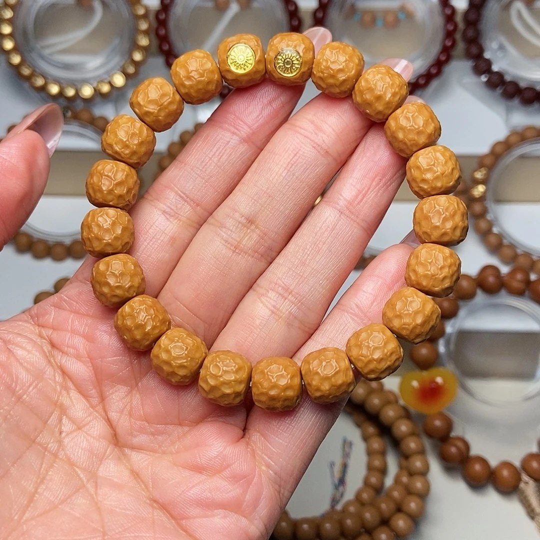 猴头核桃手串猴头龙鳞尺寸11左右