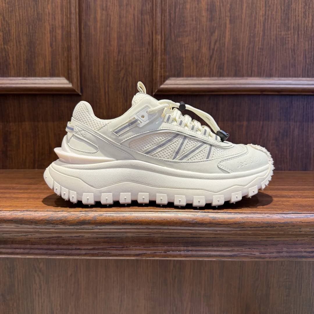 2025春夏季新款透气时尚百搭潮流舒适软底轻便男款休闲鞋（皮鞋码）