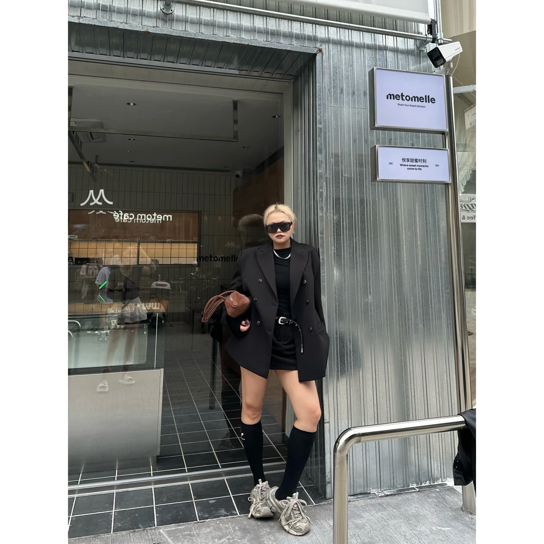 【KK】春秋设计款背后纽扣西装