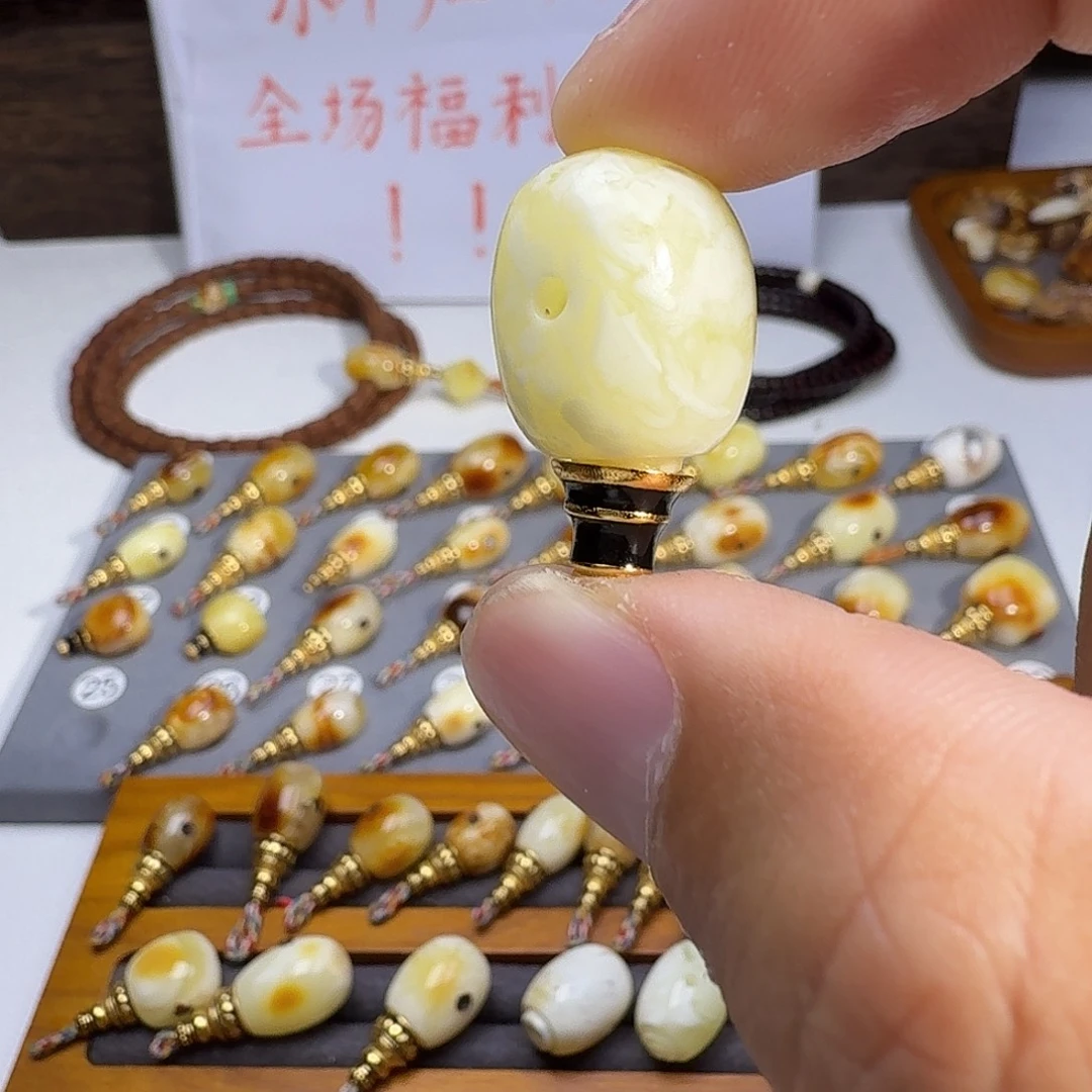 T***营琥珀未镶嵌珠宝奇石琥珀