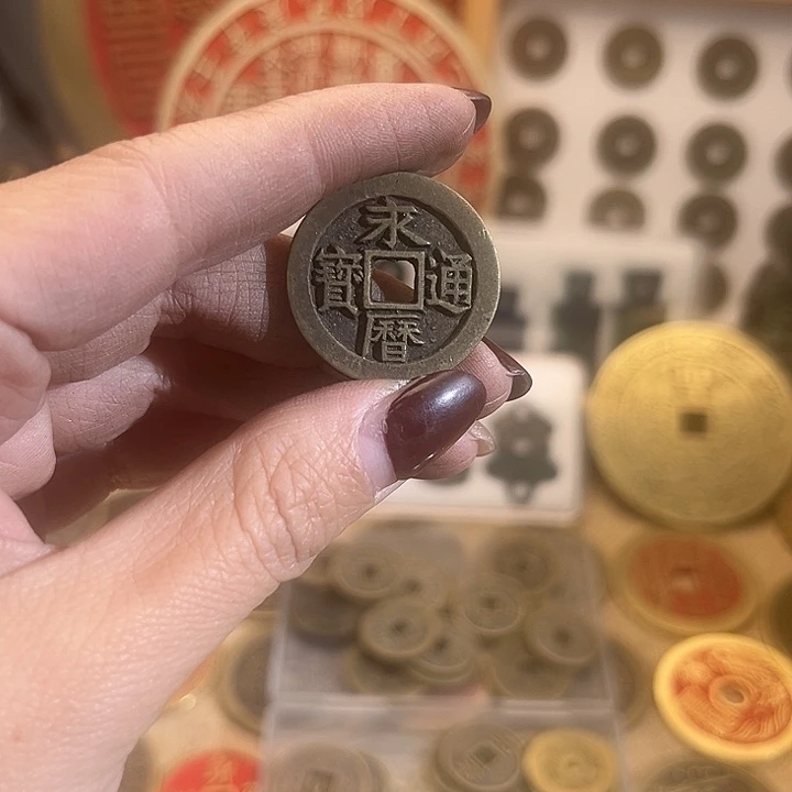 一***慌铜现代翻砂工艺作品