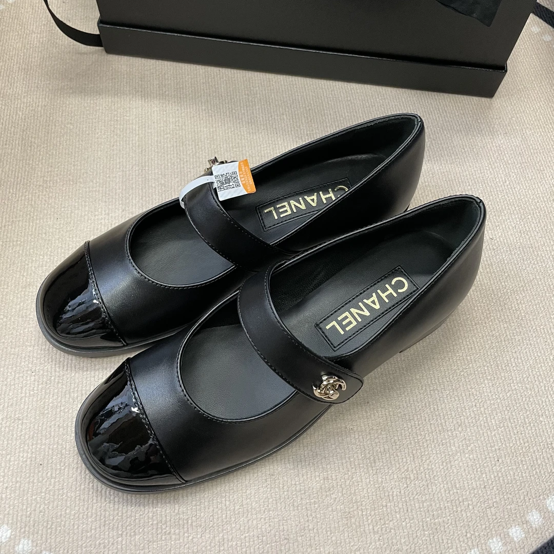 95新 Chanel/香奈儿 麦殿/矮跟鞋37黑色/250806DLJQQ11