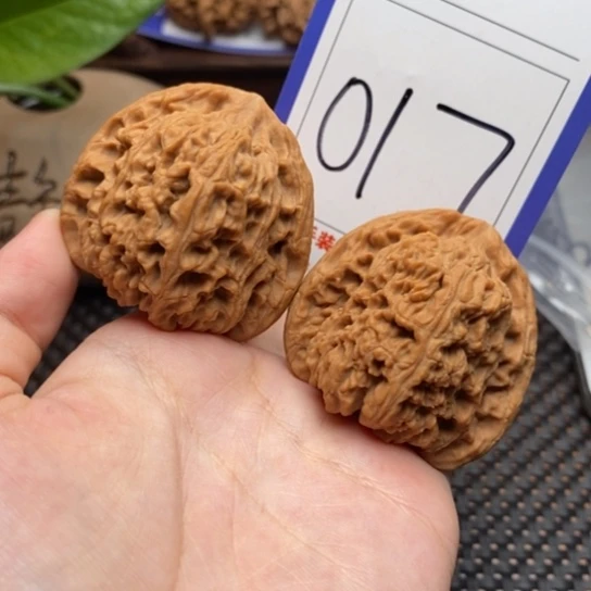 吊坠文玩核桃42全品三角疆017