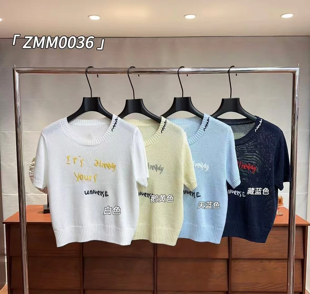 鑫燃KIKI 【字母针织衫】和纸纱透气圆领字母针织上衣 0036 ZM