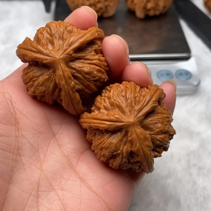 文玩核桃吊坠核桃