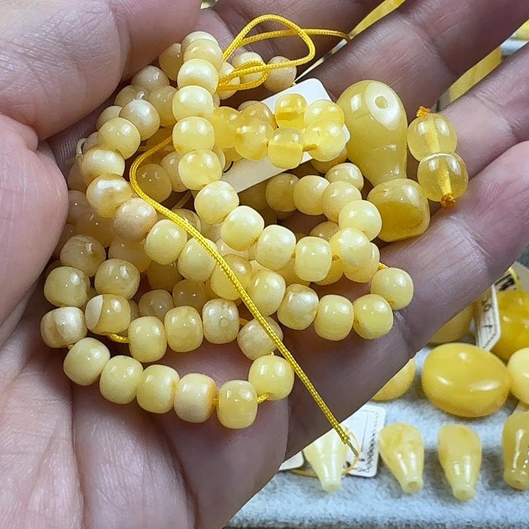 匆***客裸石蜜蜡未镶嵌52杂