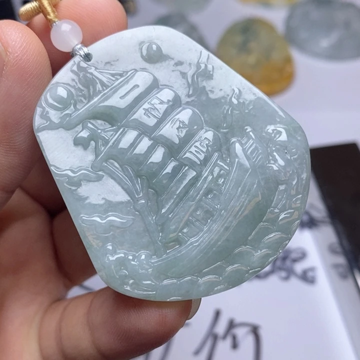 颈饰未镶嵌翡翠翡翠