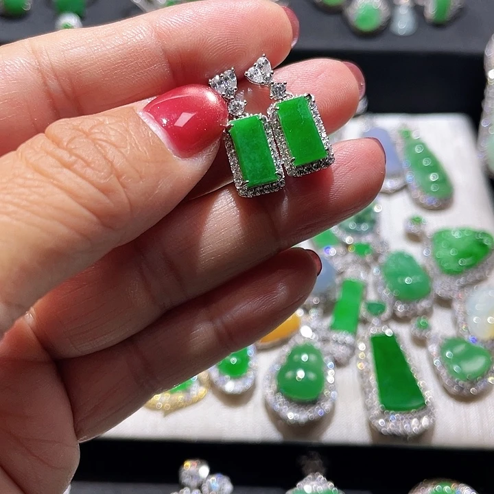 翡翠银S925镶嵌颈饰