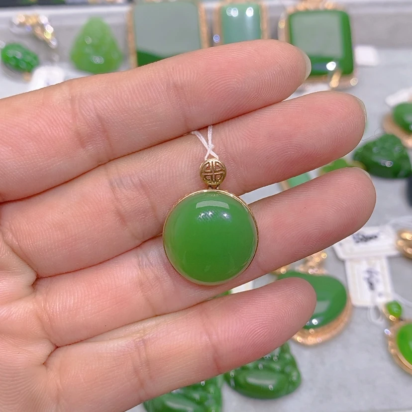 【闪购商品】和田玉（碧玉）颈饰18K金镶嵌D*阳