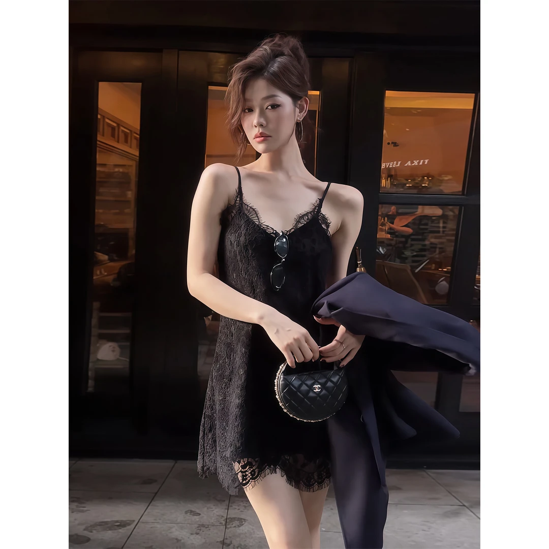 纯欲辣妹风蕾丝网纱吊带连衣裙女2025早秋新款收腰显瘦包臀裙短裙