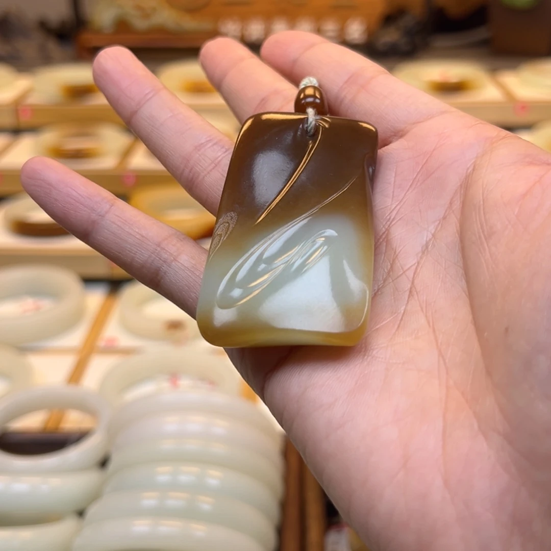 颈饰未镶嵌和田玉9