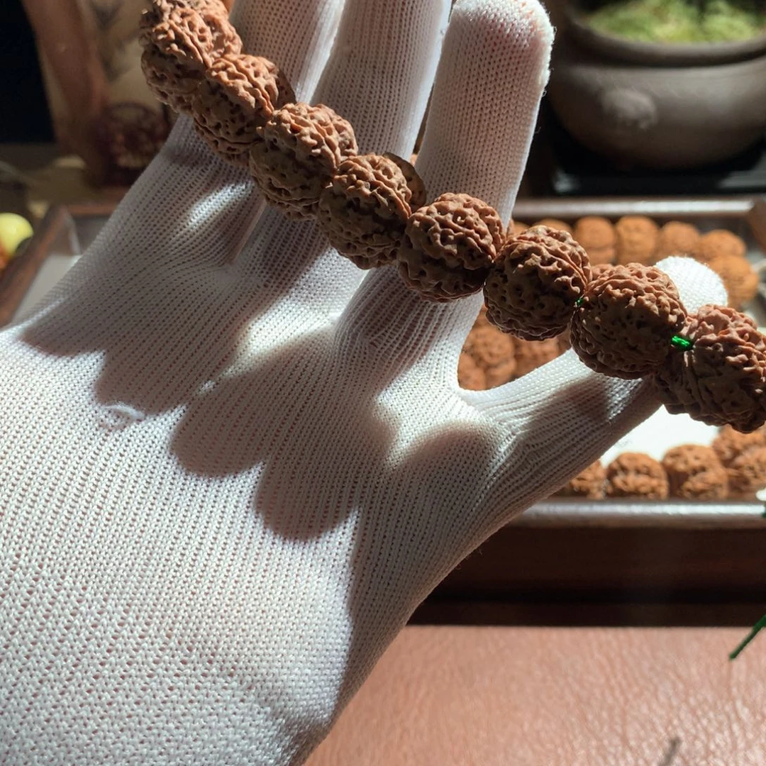 木***3手串金刚菩提玉龙梅花19