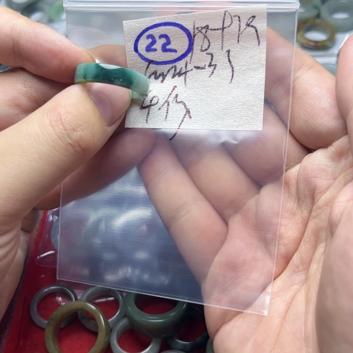 定制翡翠未镶嵌明天