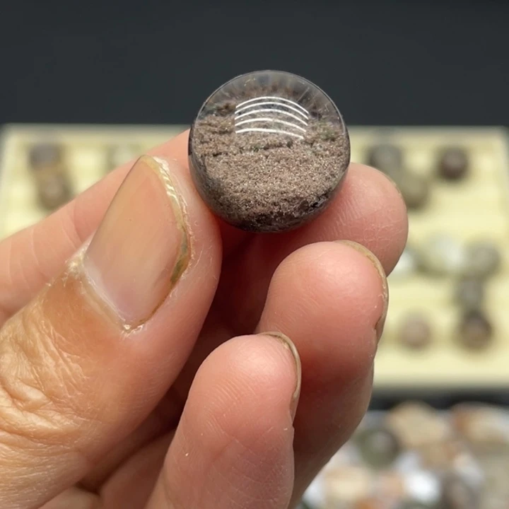 纯天然粉色幽灵碧玺（处理）