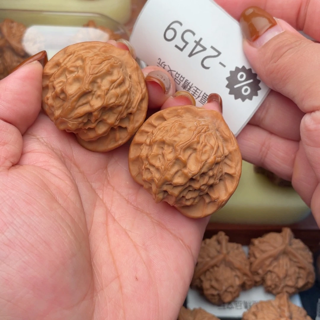 文玩核桃把件41头货图图