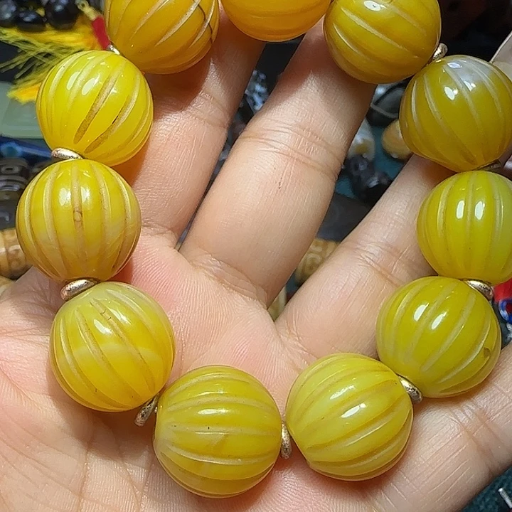 天***佛未镶嵌颈饰玛瑙/玉髓