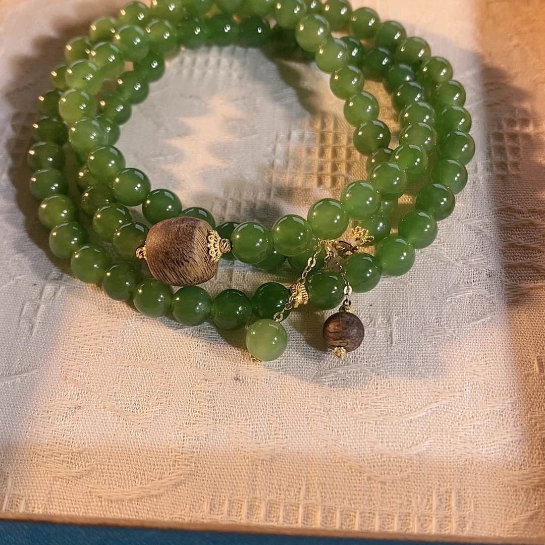 和田玉（碧玉）颈饰18K金镶嵌