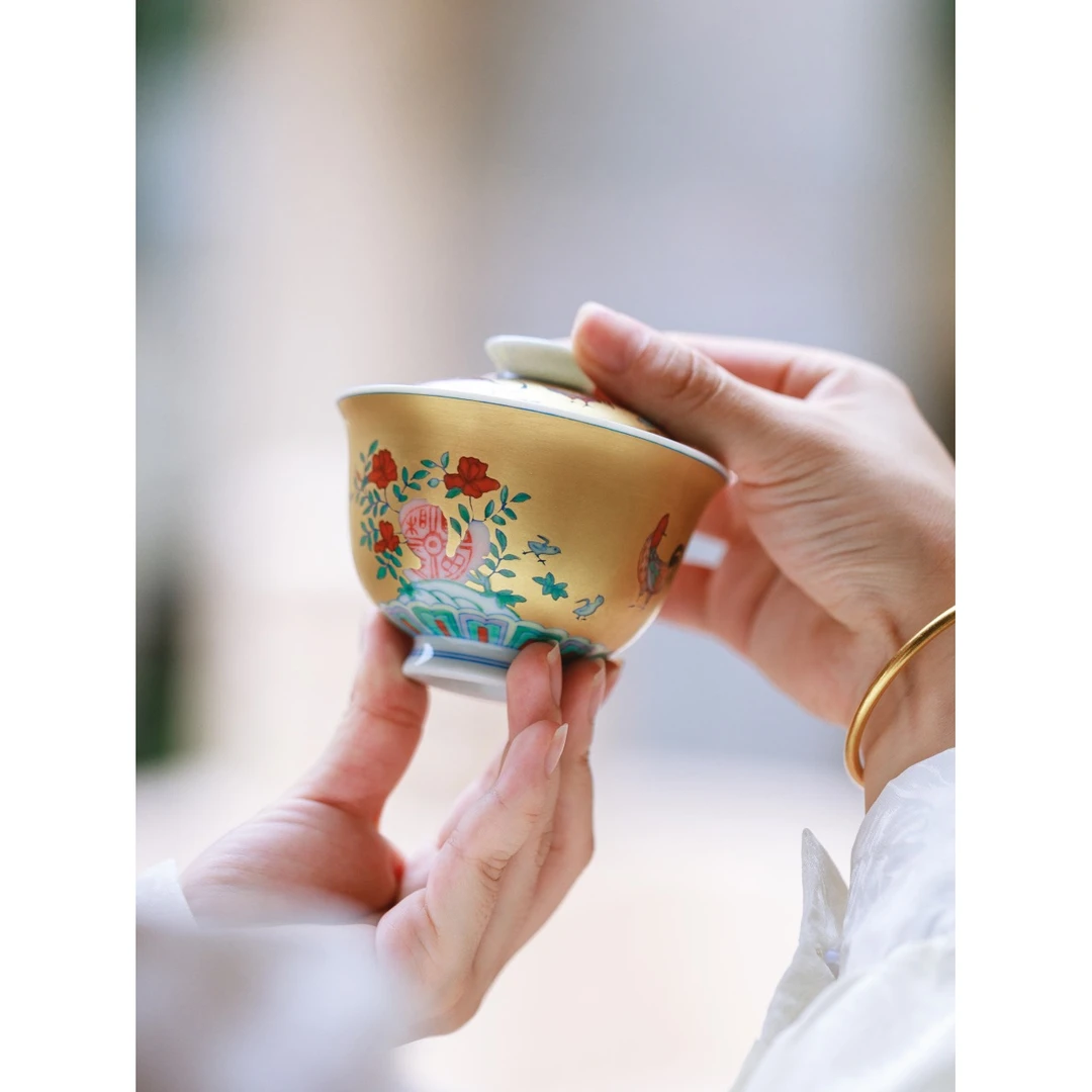 170【景德詺兮】台北·斗彩金地鸡缸小玉兰盖碗MX615