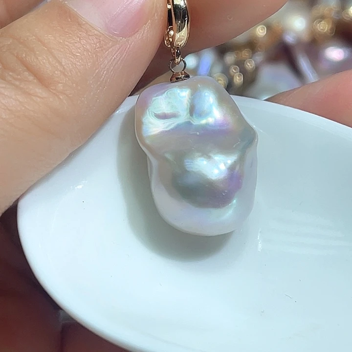 颈饰未镶嵌淡水珍珠