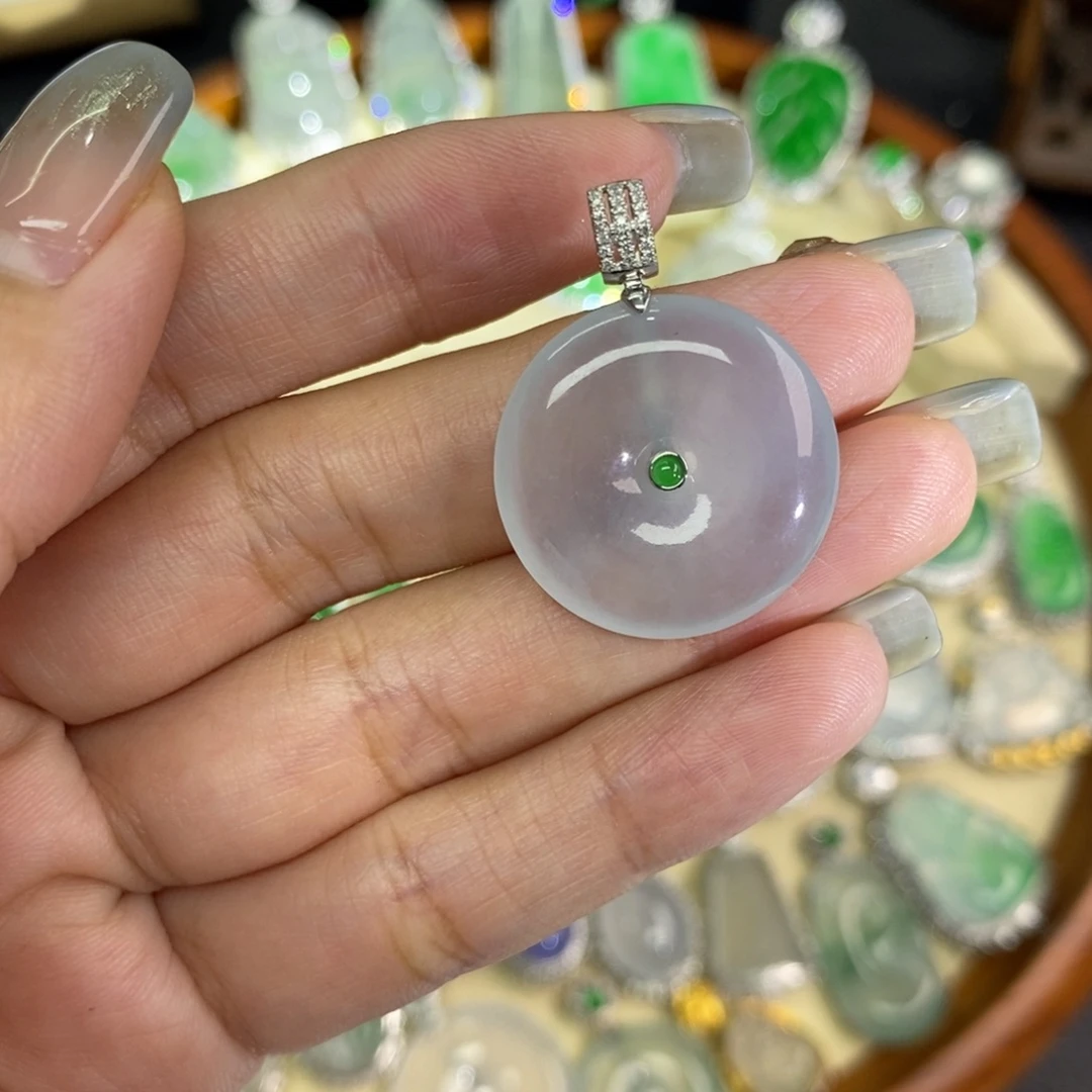 翡翠18K金镶嵌颈饰A货翡翠