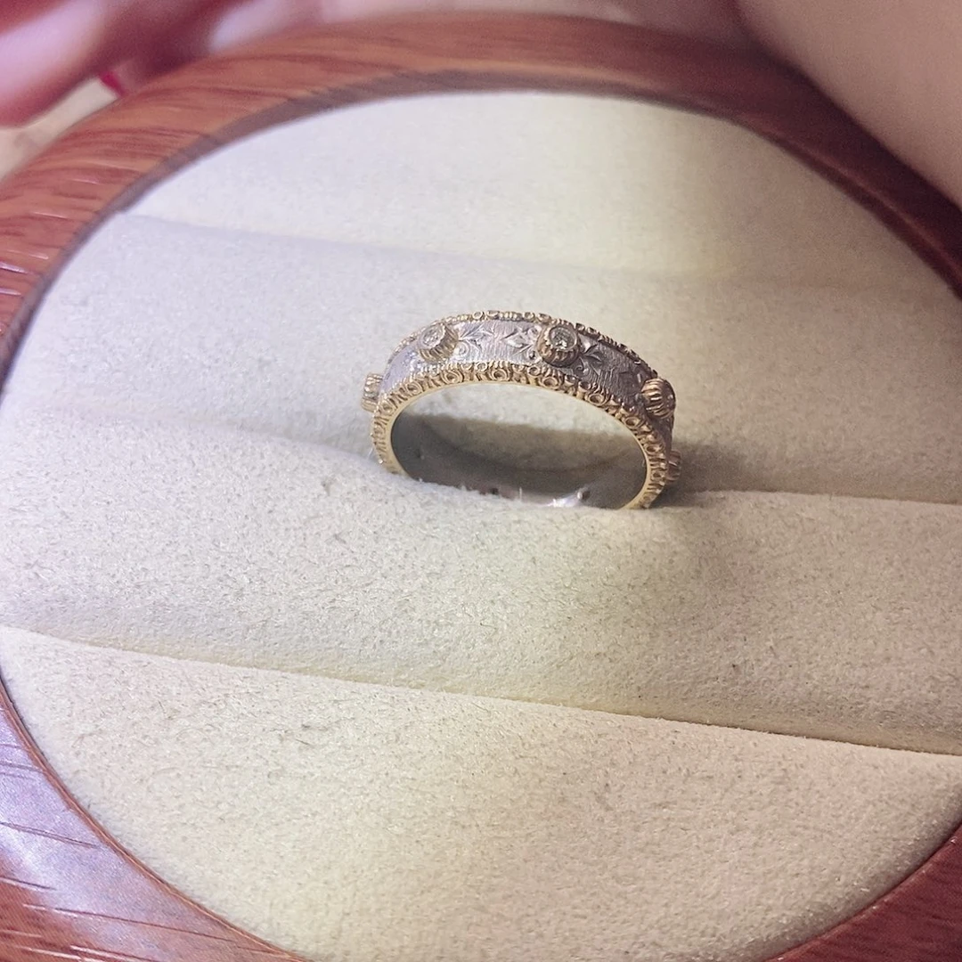 钻石戒指/指环18K金镶嵌黄白雕纹拼色戒指14