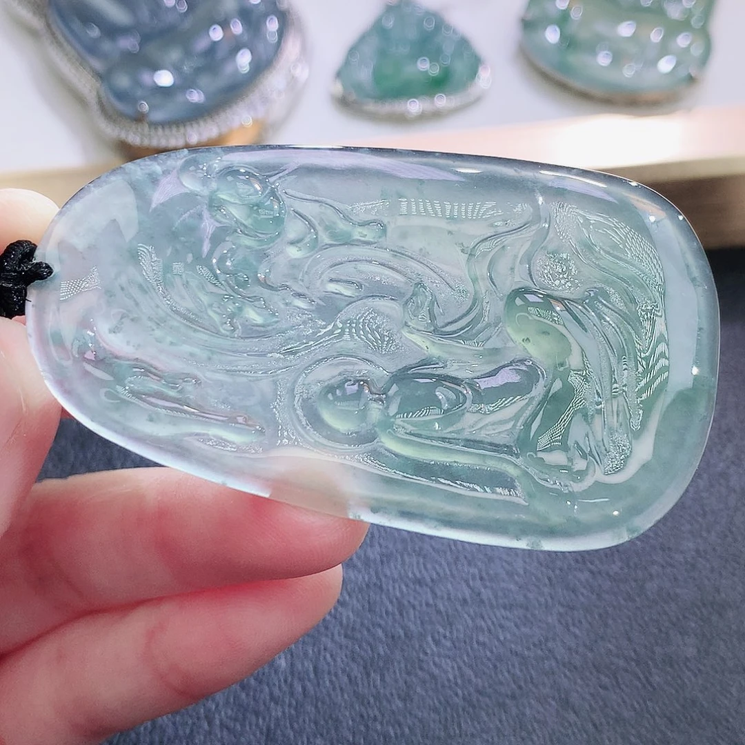 翡翠未镶嵌挂件翡翠