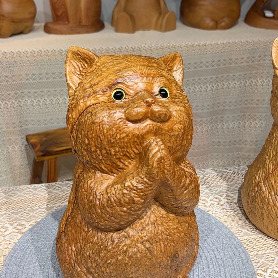 p***o香樟木许愿猫咪摆件