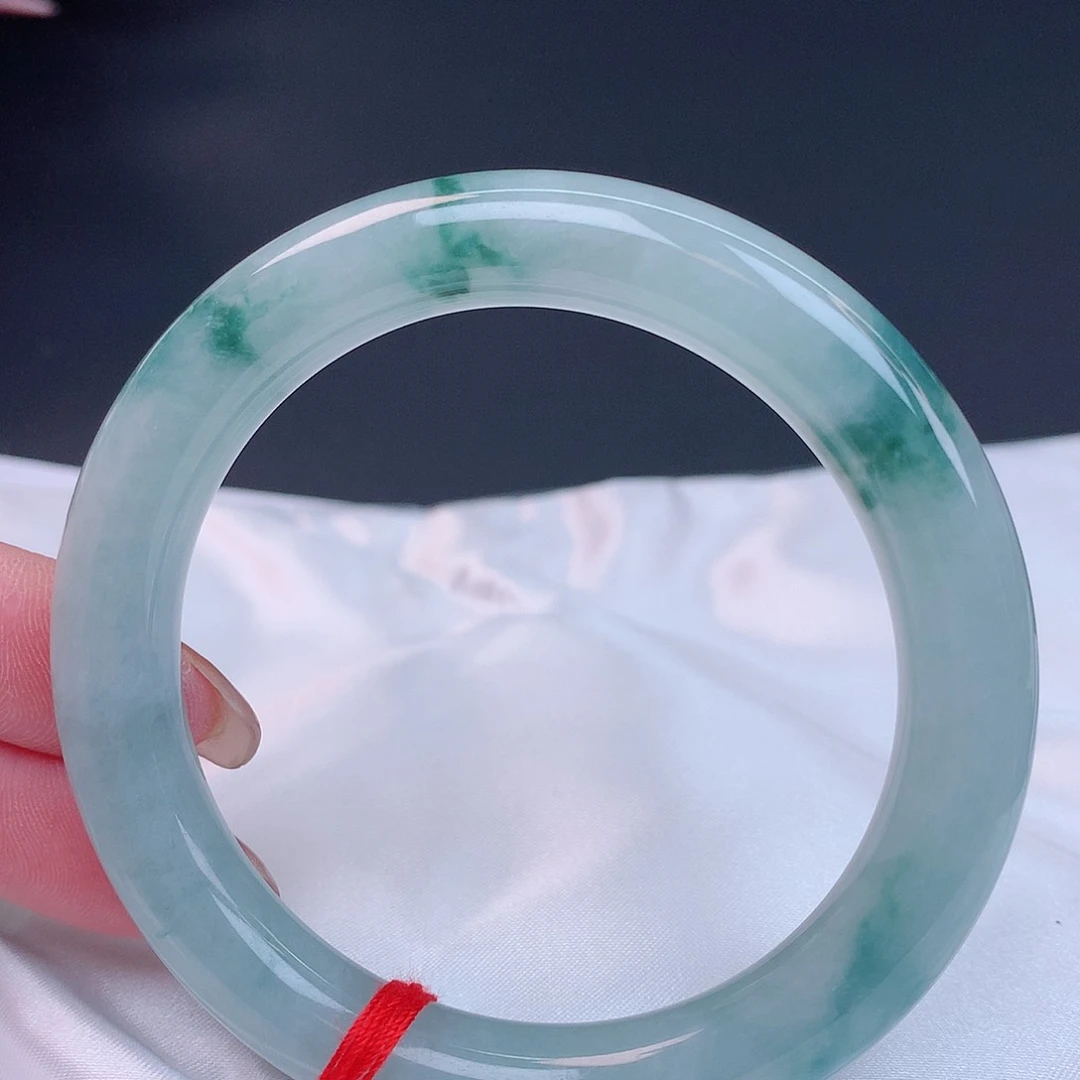 【闪购商品】未镶嵌手镯翡翠56