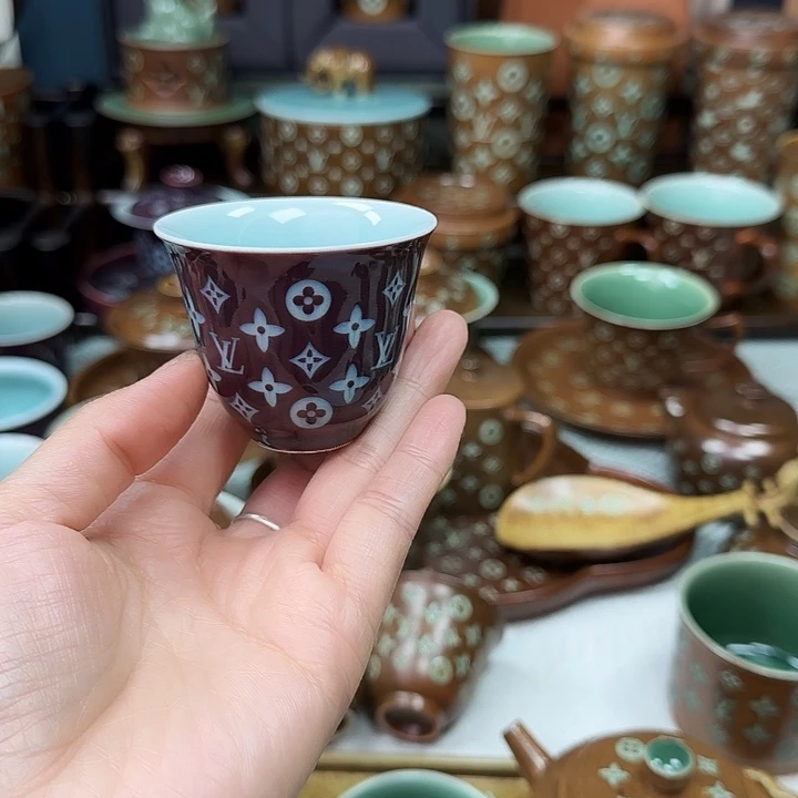 B***r龙泉青瓷手工制作工艺青瓷杯