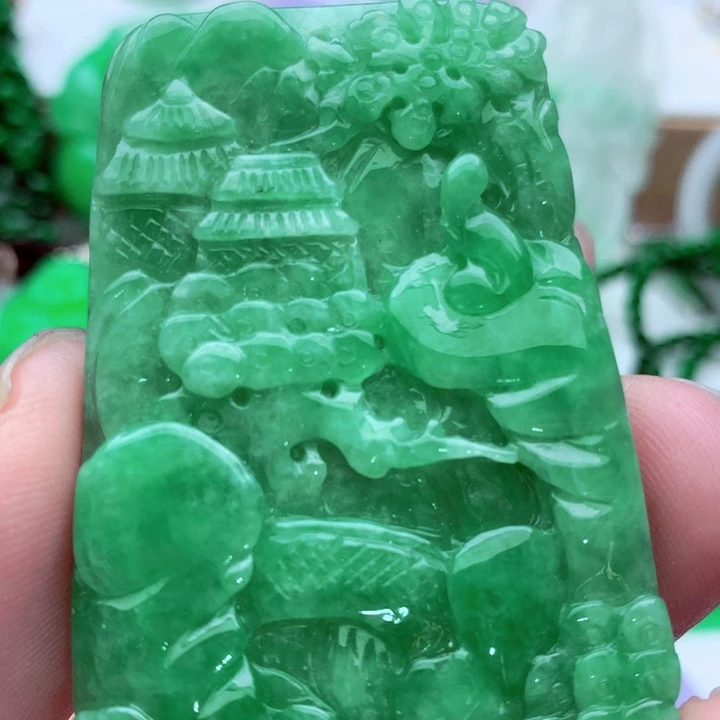 吊坠(不含链)未镶嵌翡翠