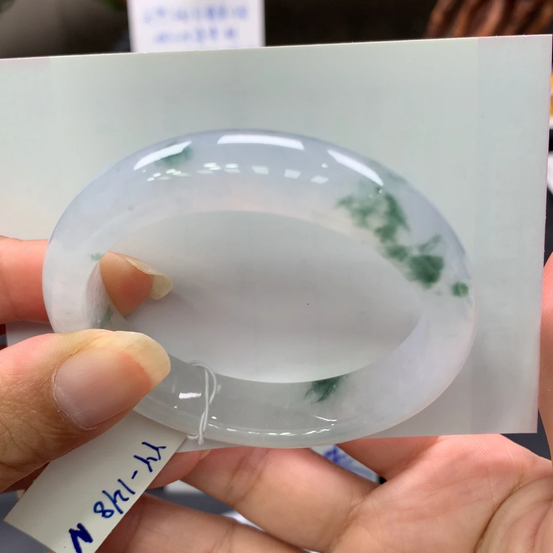 未镶嵌手镯翡翠72号