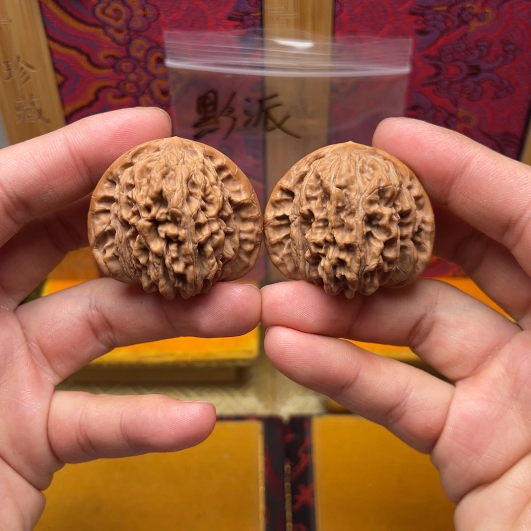 文玩核桃把件特价四座楼