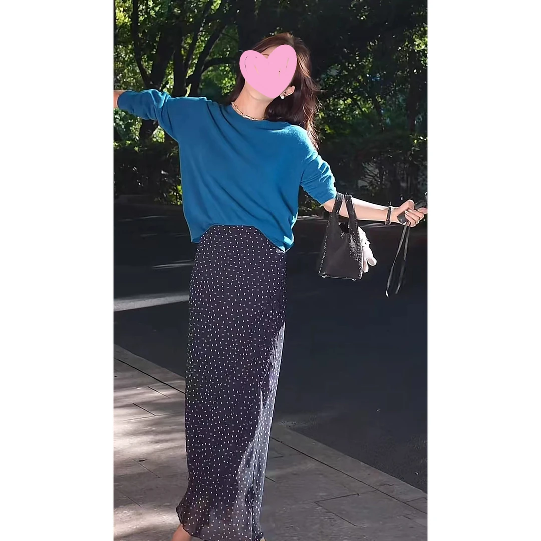 多娜同款女装早秋新款韩版高级感软糯糯蓝色毛衣宽松圆领长袖上衣