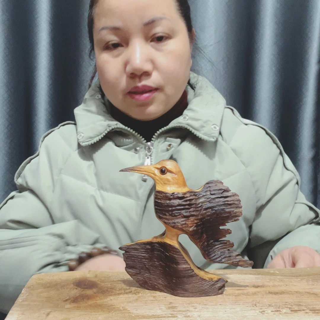 兰*百年树的生长环境