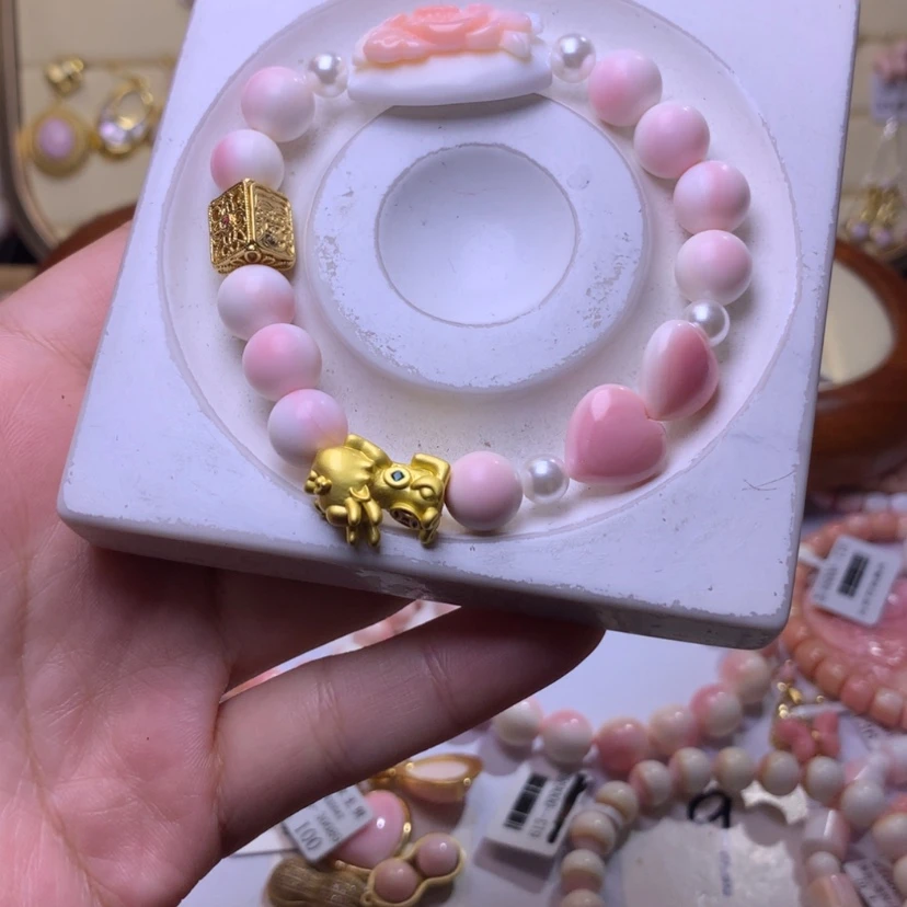 【闪购商品】查罗石颈饰合金福利