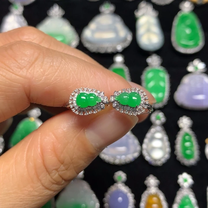 【闪购商品】翡翠18K金镶嵌颈饰耳饰