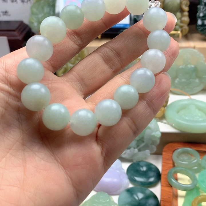 未镶嵌定制翡翠手串
