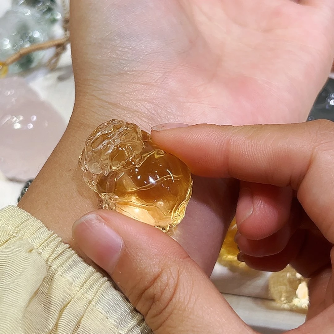 未镶嵌颈饰水晶?****?水晶