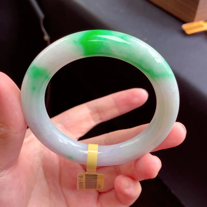 未镶嵌手镯（圆镯）翡翠翡翠